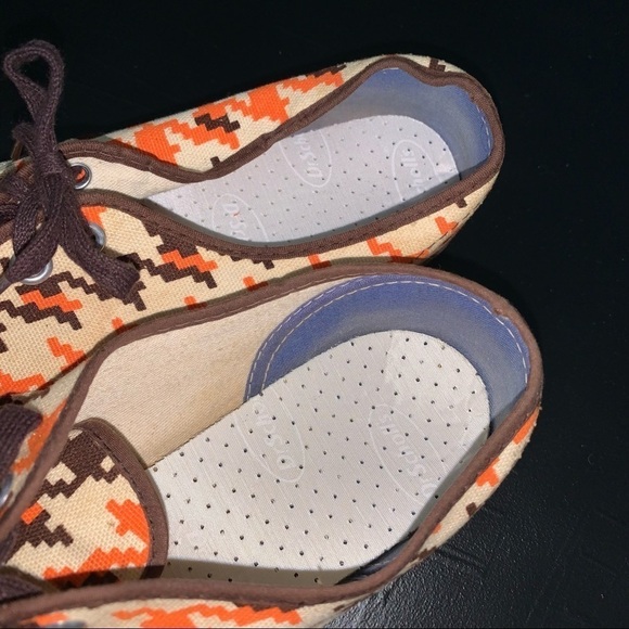 Vintage Tiffs Sneakers, size 7.5 - Picture 9 of 11